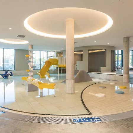 Penthouse Deluxe Apartment *
