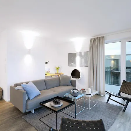 Penthouse Deluxe *